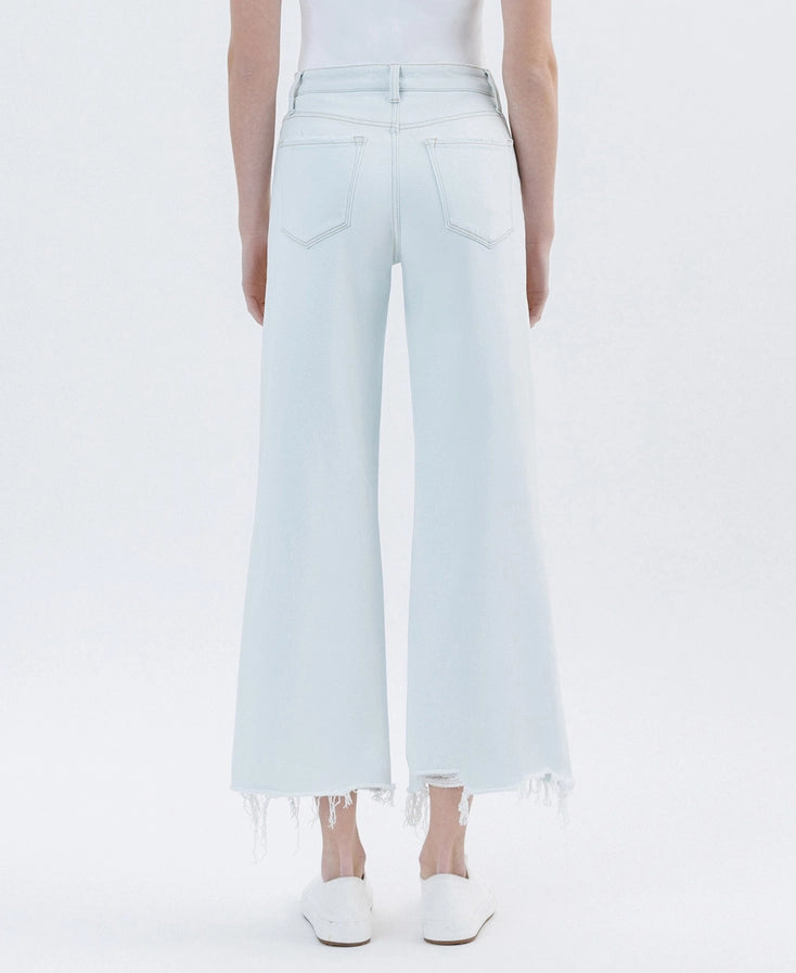 The Effortless Edge Jeans Vervet