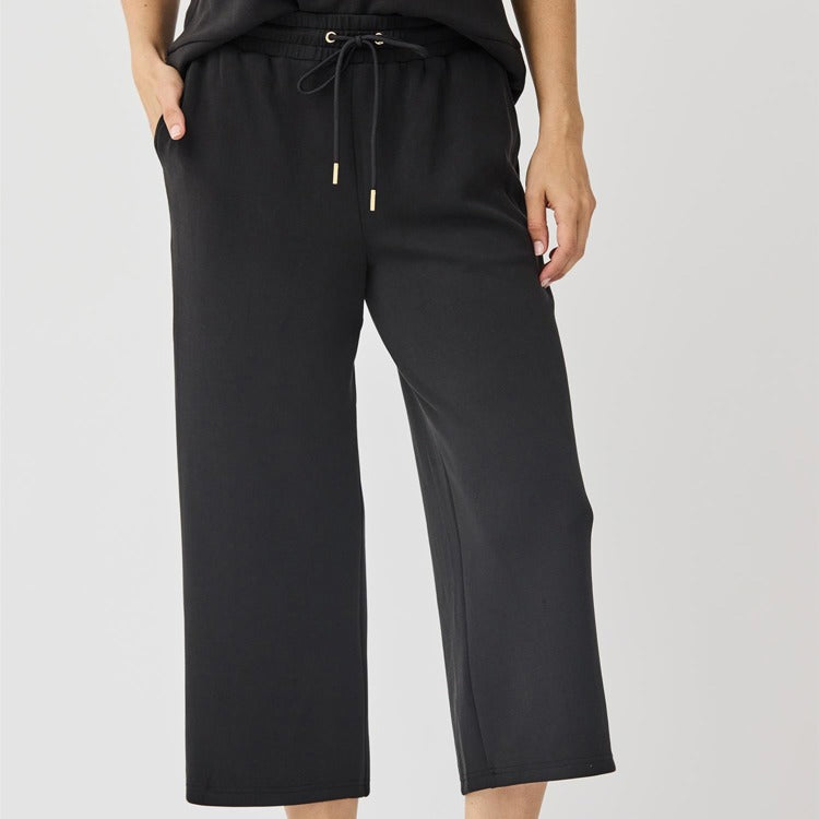 The City Ease Set Mary Square