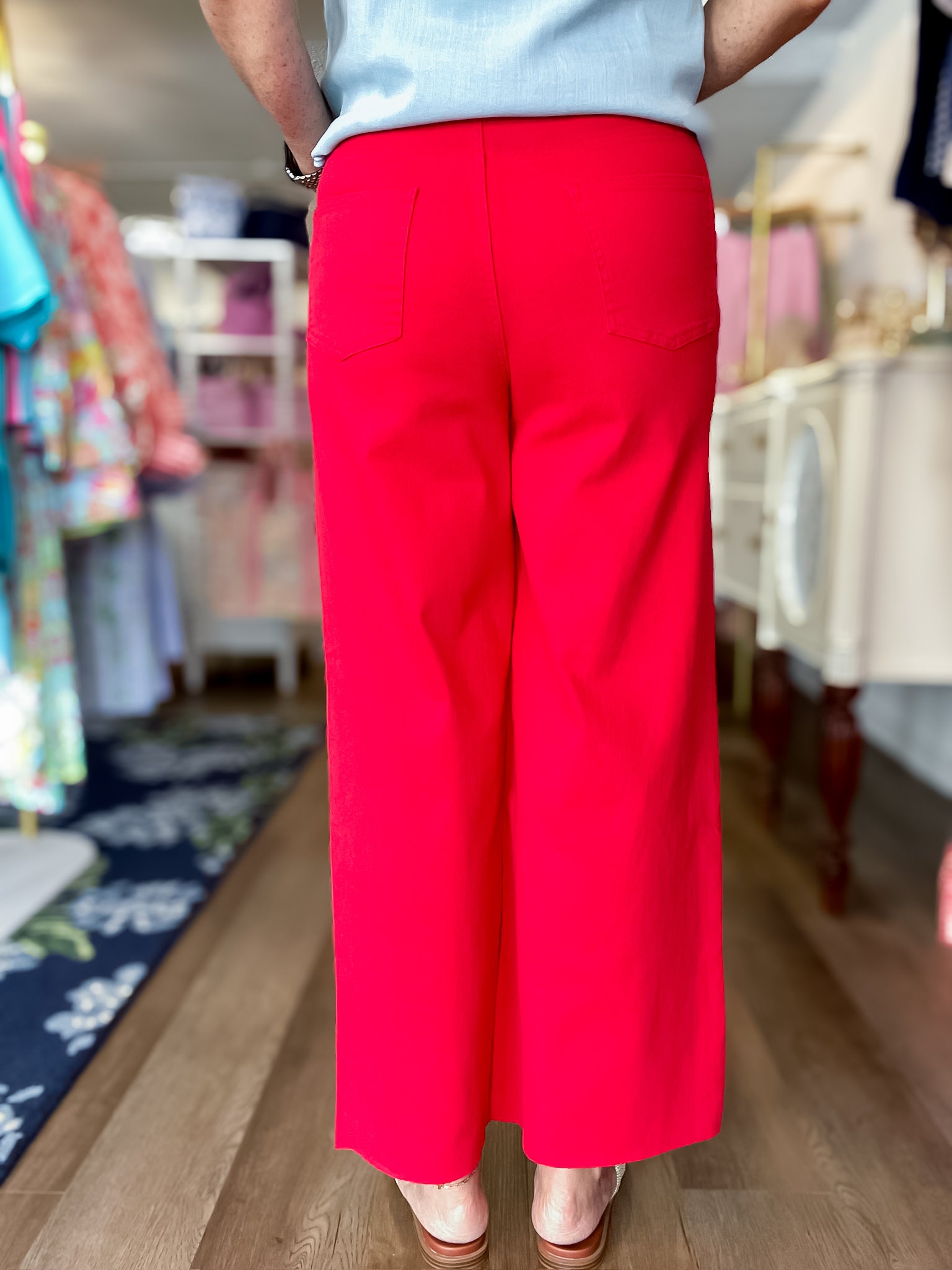The Hampton Twill Pants – Red Easel