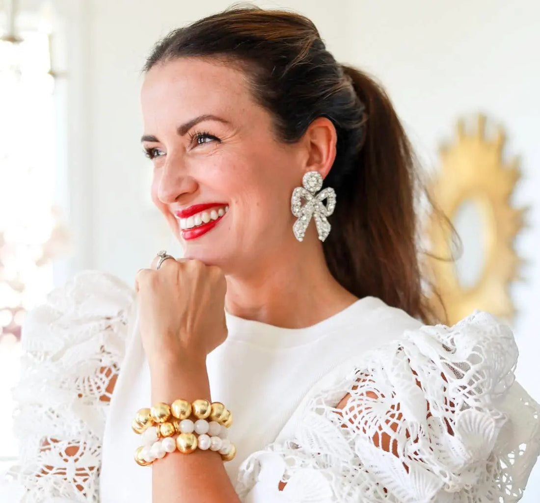 Hayley Bow Earrings | Pearls Gaby & Grace