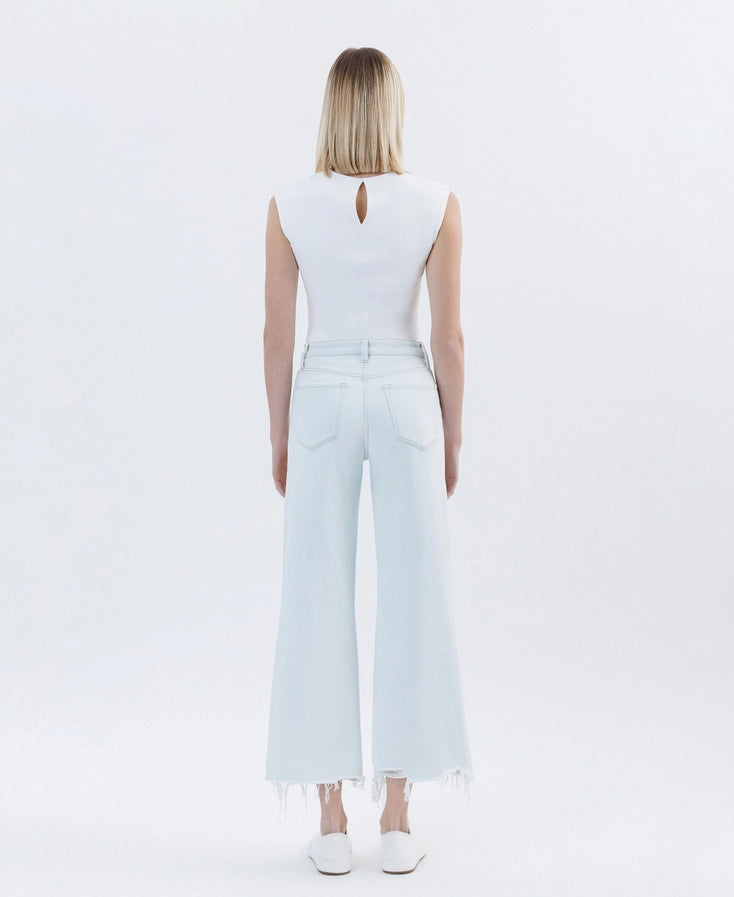 The Effortless Edge Jeans Vervet