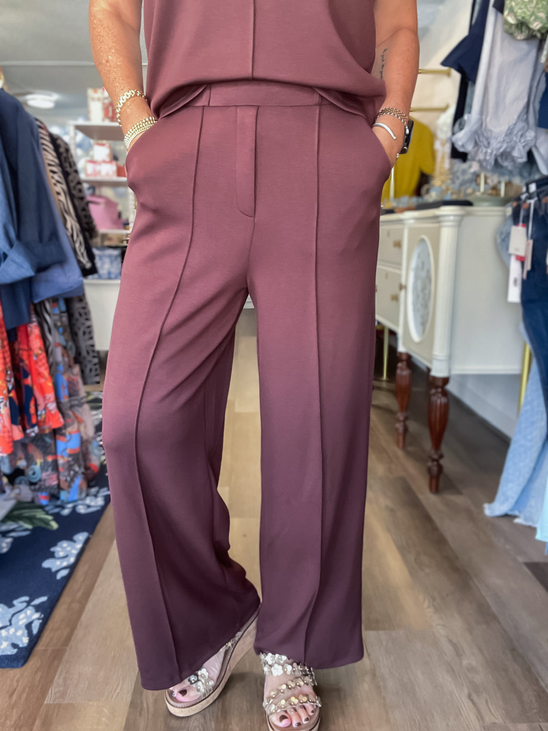 The Merritt Pants Entro