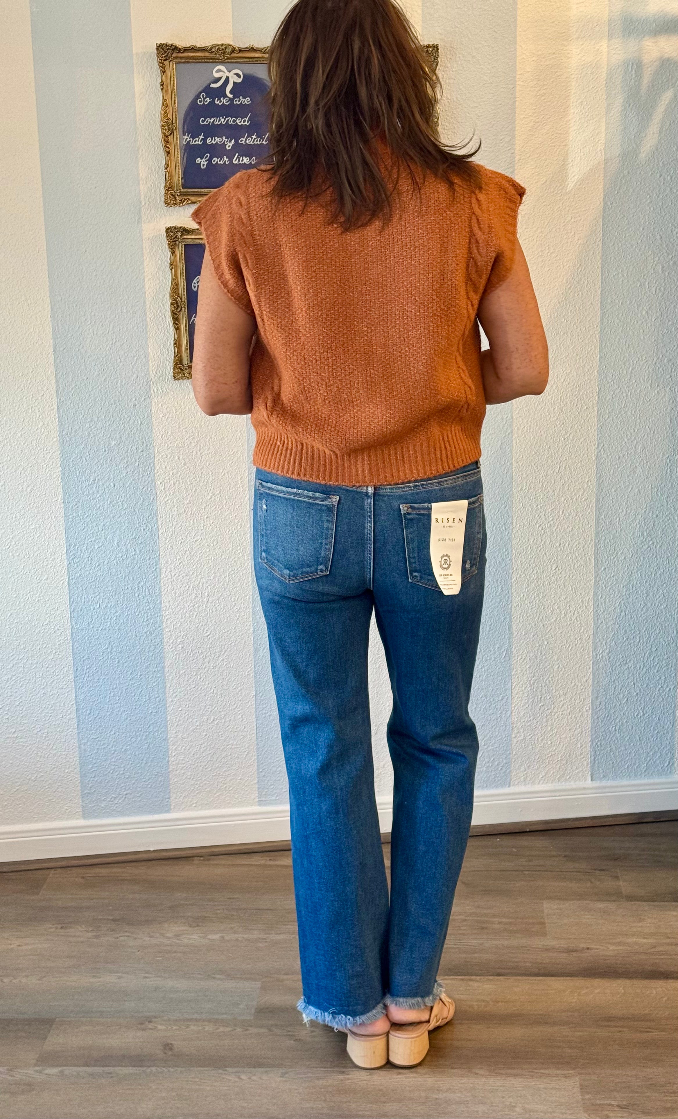 Caramel Twist Knit Vest Entro