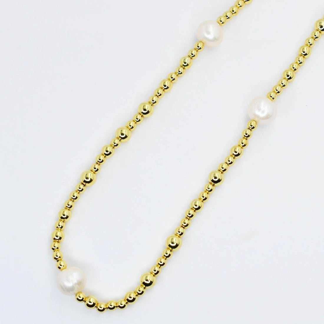Gold With 3 Pearls Necklace Treasure Jewels