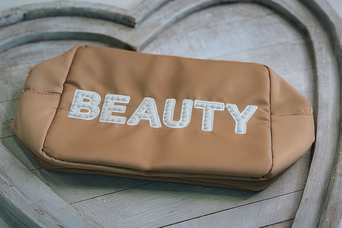 Glow Getter Beauty Bag Threads of Grace