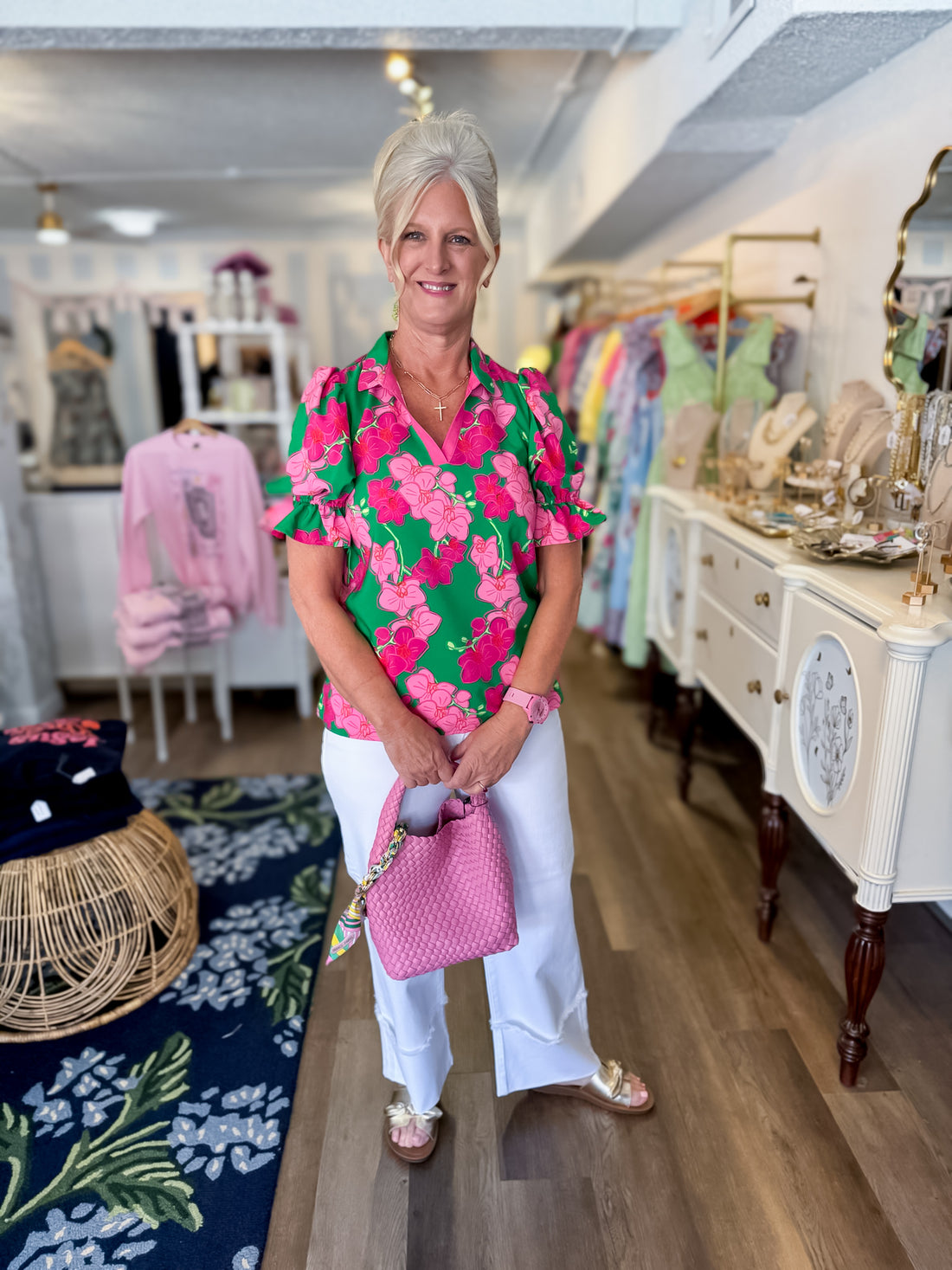 The Magnolia Club Top Mary Square