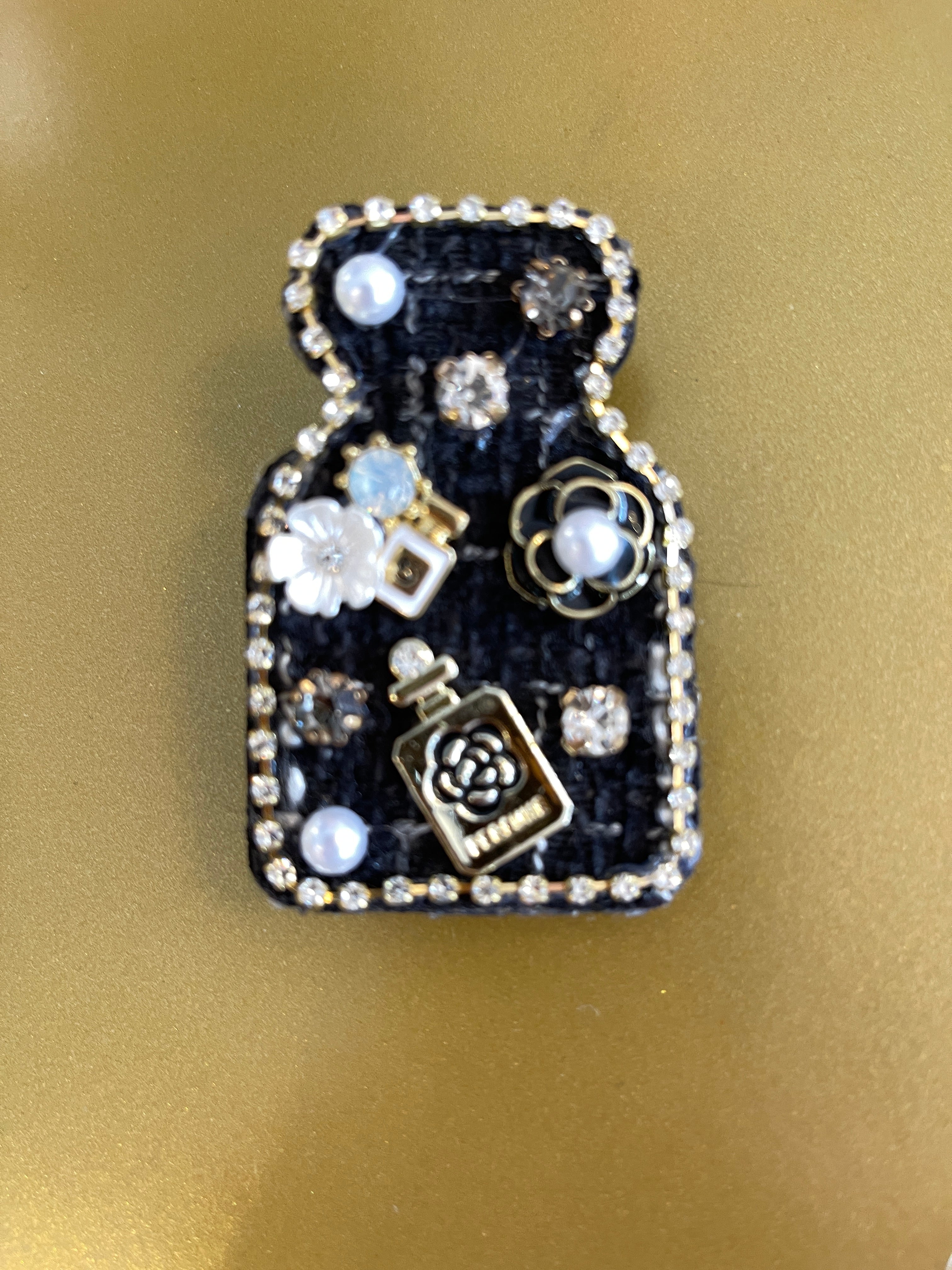 Pearl and Bow Pin SW Trading