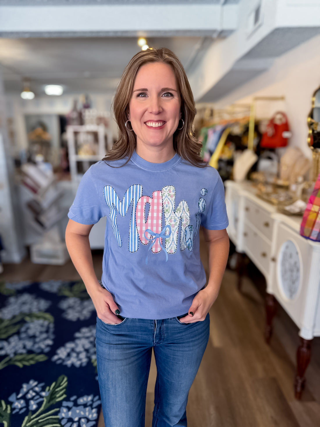 The Mahj Club Tee August Avenue