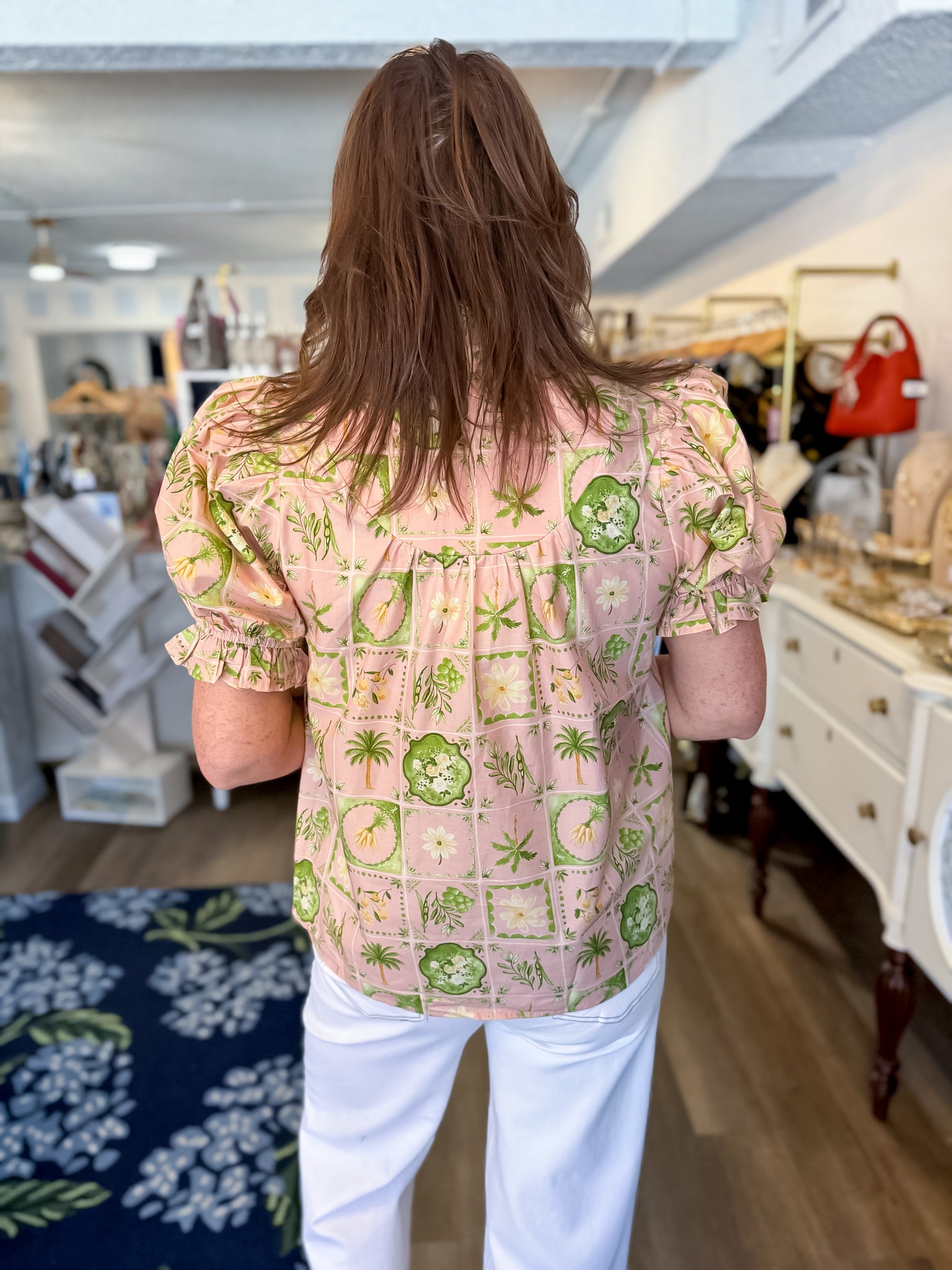 Peach Grove Top Entro