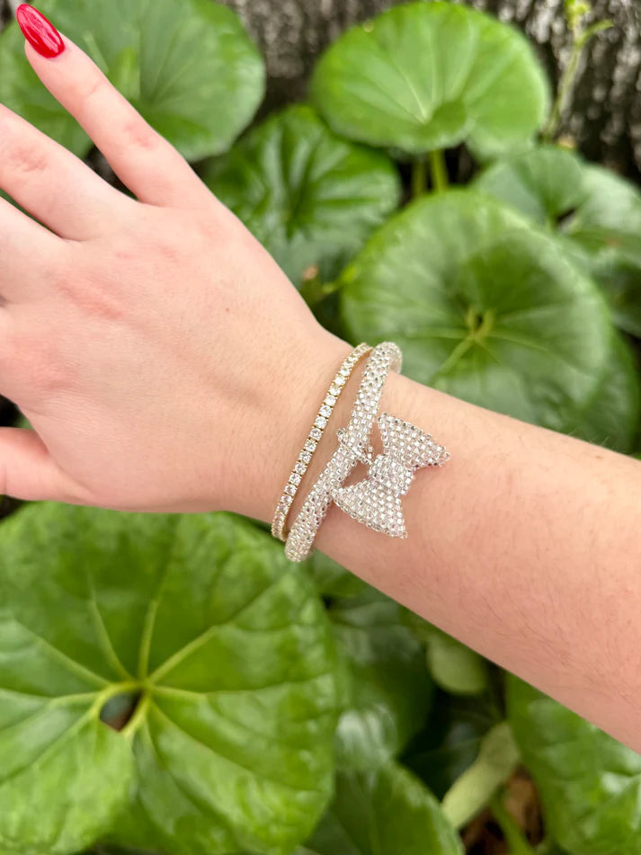 Silver bow charm bracelet