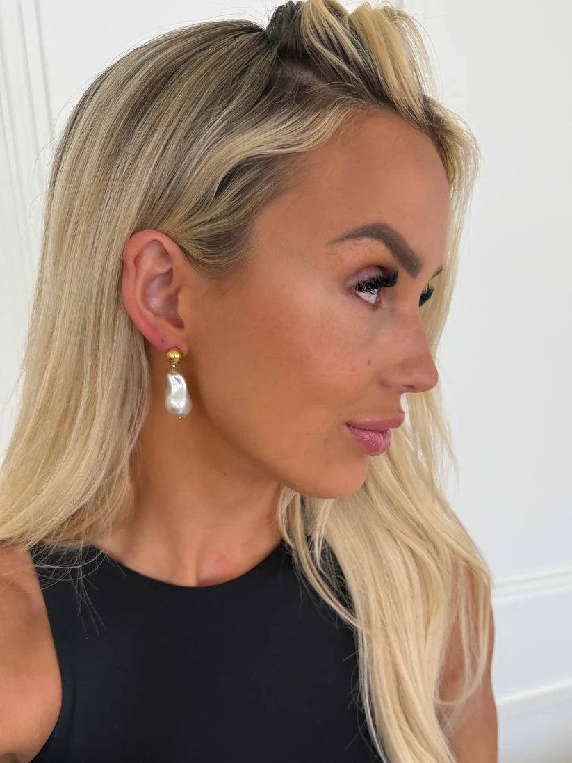 Pearl Pause Drop Earrings Chansuttpearls