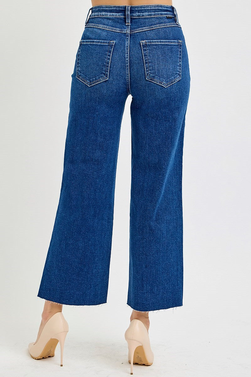 The Everleigh Crop