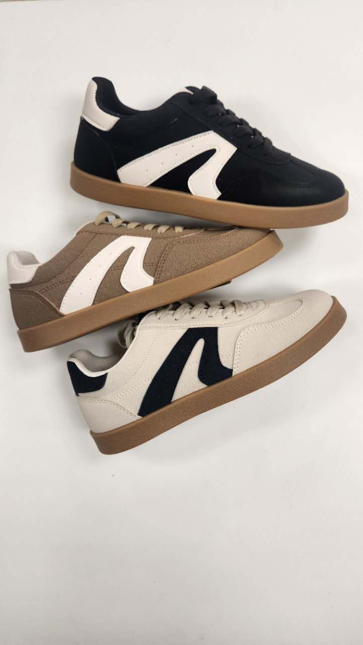 The Retro Sneaker by Very G