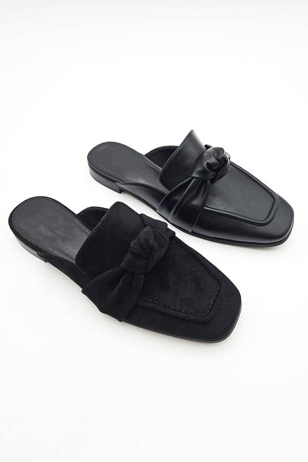 SQUARE-TOE KNOT DESIGN SUEDE FLAT MULES