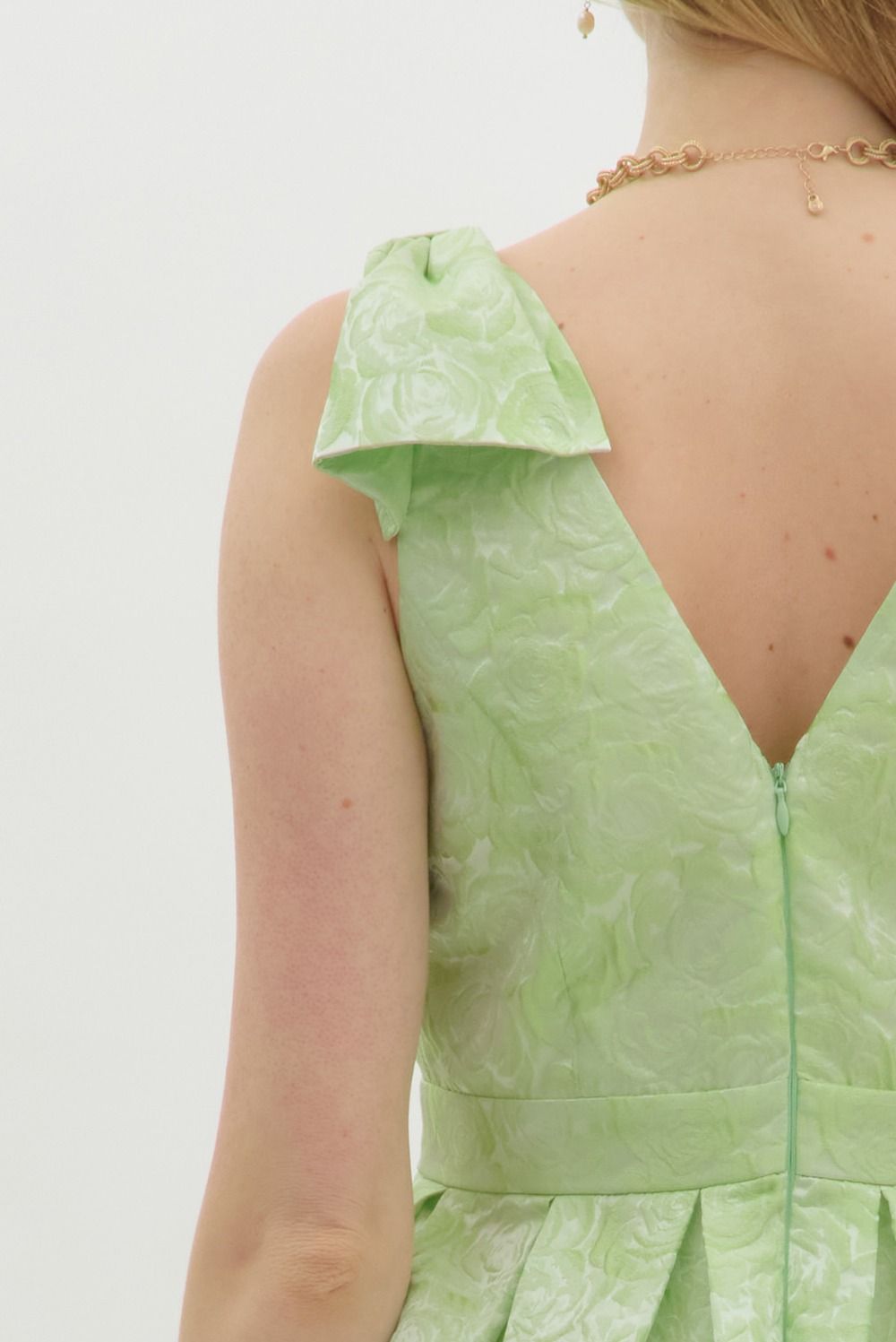 Bows & Botanicals Dress Entro