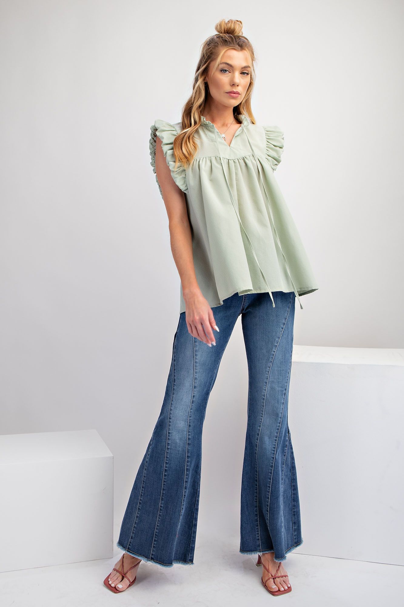 Bailey Babydoll Top Easel