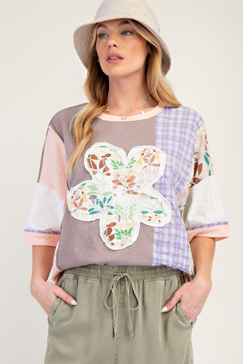 Wildflower Patch Tee Easel
