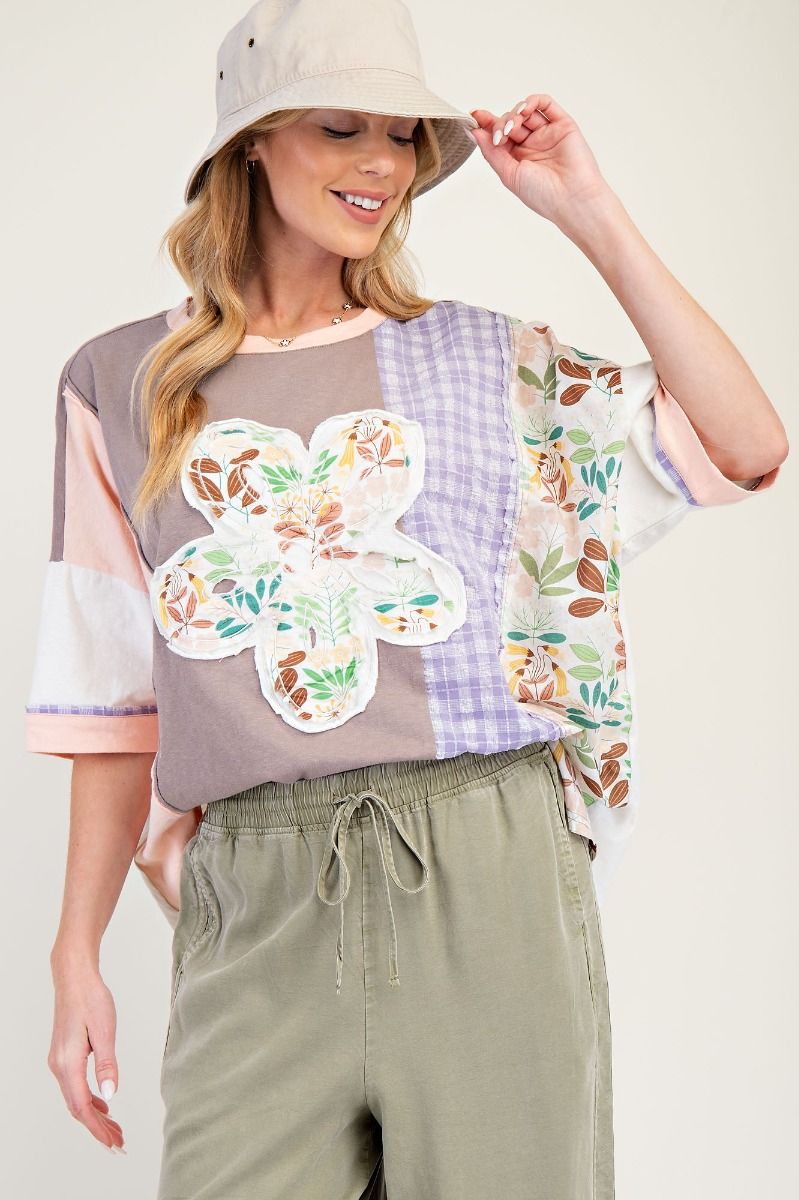 Wildflower Patch Tee Easel
