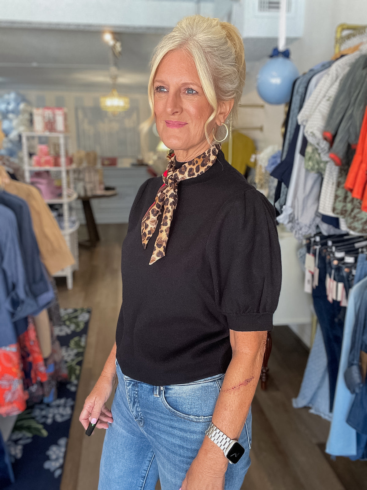 The Vivienne Sweater Entro