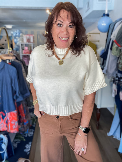 The Hallie Sweater Top Entro