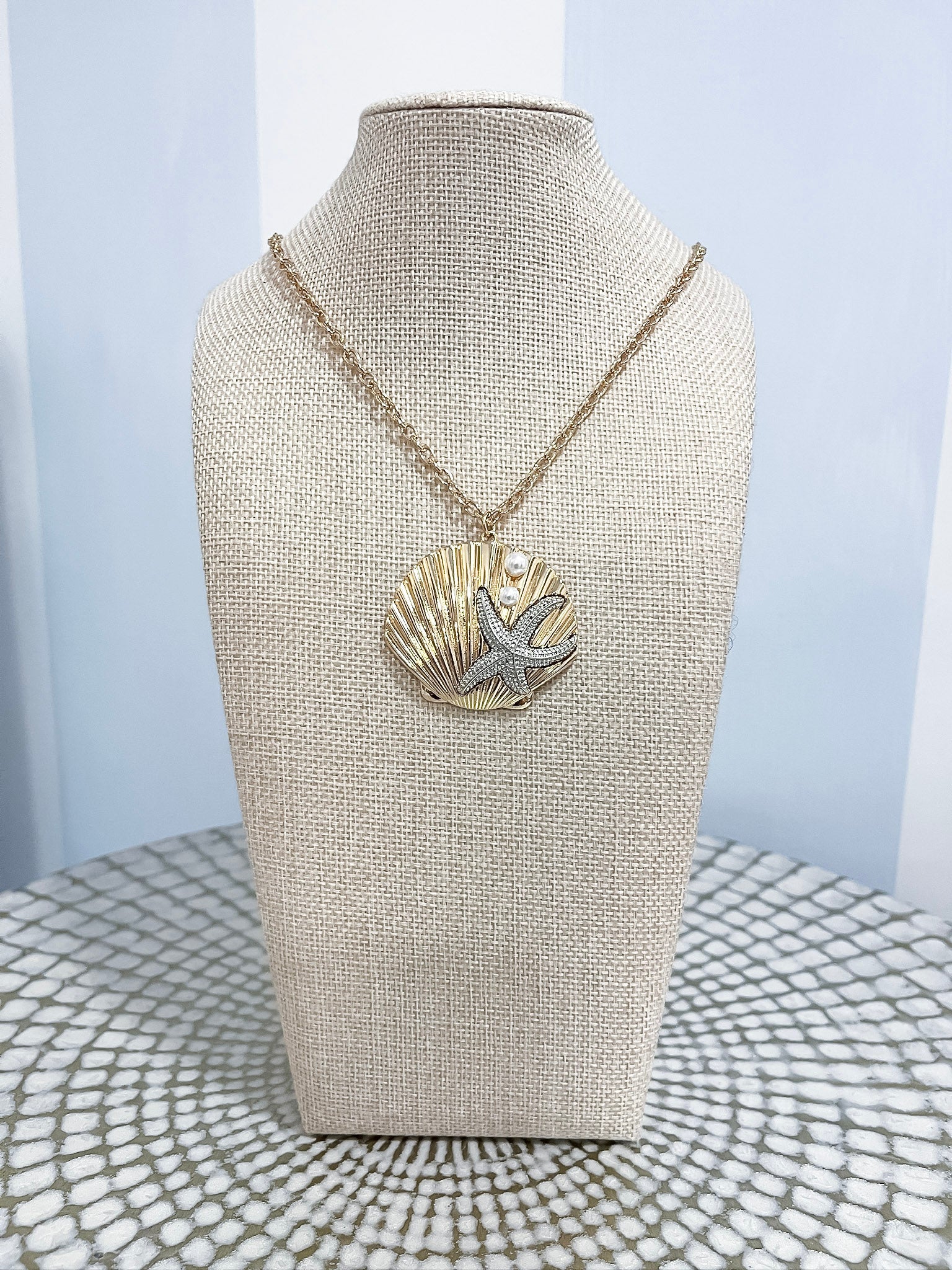 Golden Tides Shell Pendant Necklace SW Trading