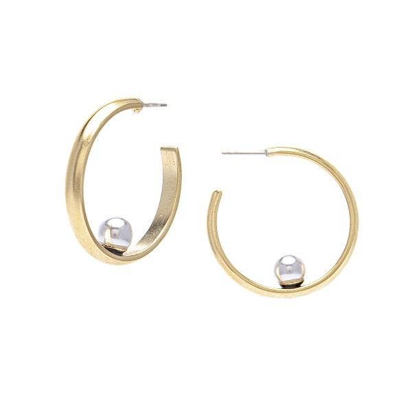Cuff gold earrings with pearl 