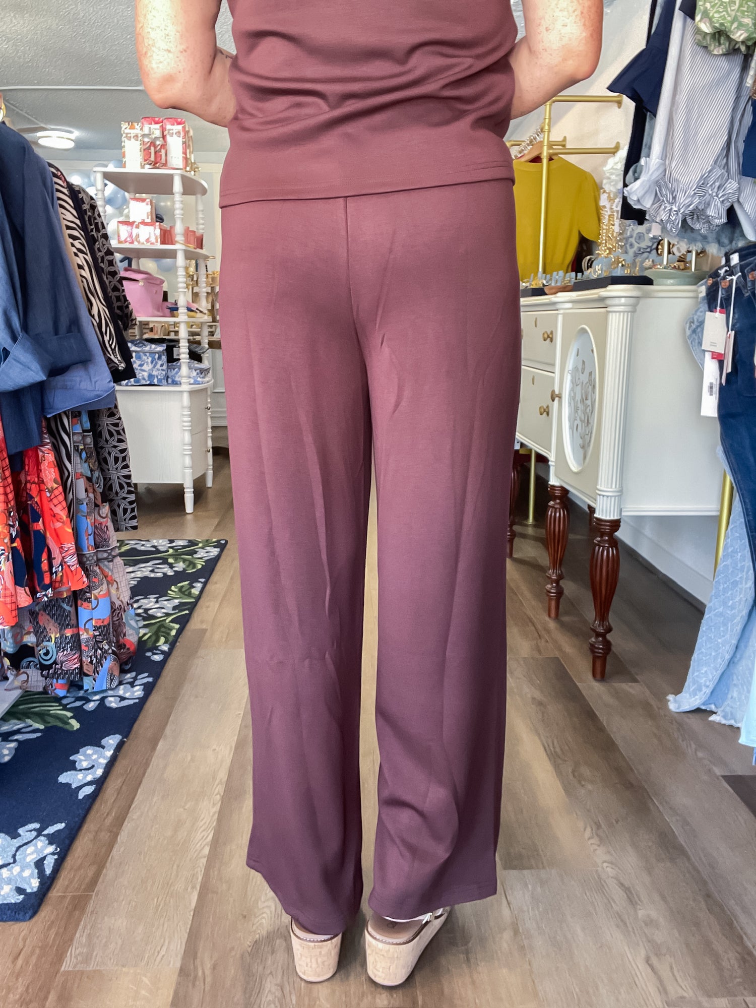 The Merritt Pants Entro