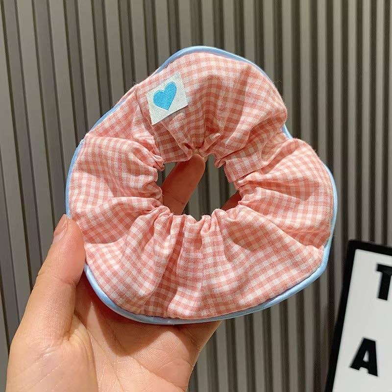 Romie Pink Checkered Scrunchie