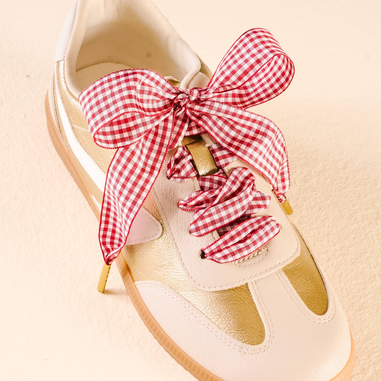 Red gingham shoelaces 