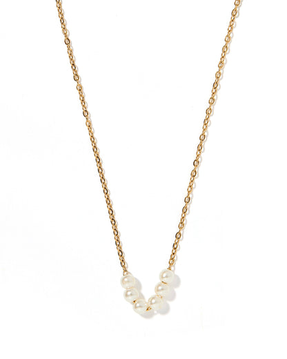 Gold pearl necklace 