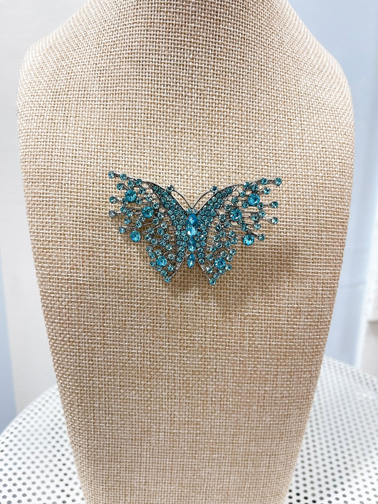 Vintage Teal Crystal Butterfly Brooch Terry K