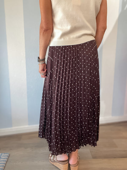 Chelsea Pleated Skirt Skies are Blue