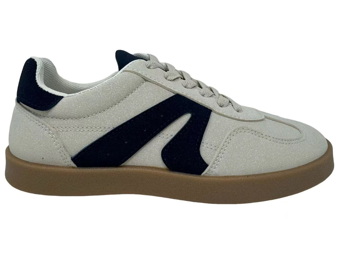 The Retro Sneaker by Very G