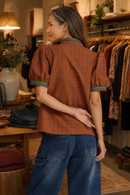 The Fireside Plaid Top Entro