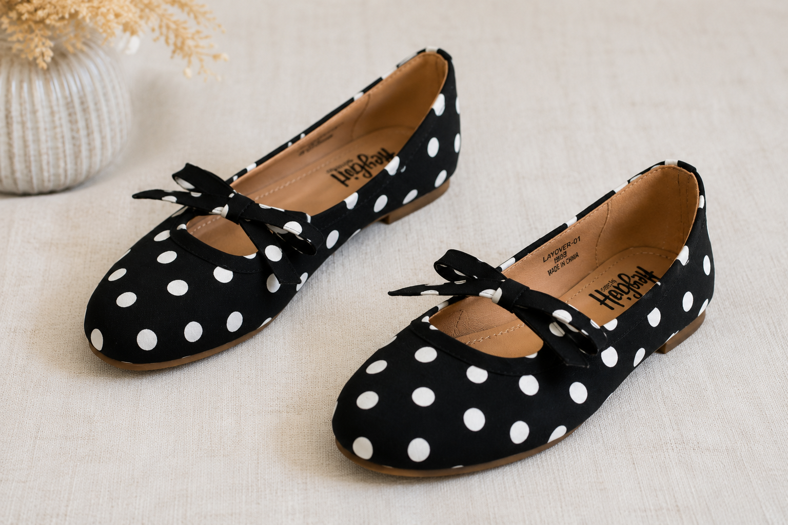 Layover Flat – Black Polka Dot Corkys