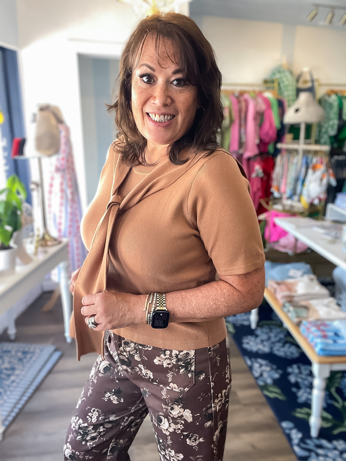 Uptown Chic Top - Camel Entro