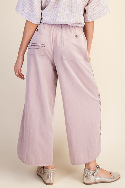 Petal Stroll Cropped Pants Easel