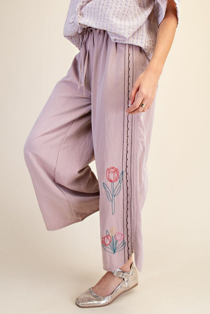 Petal Stroll Cropped Pants Easel