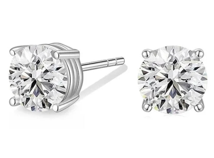 Silver diamond stud earrings 