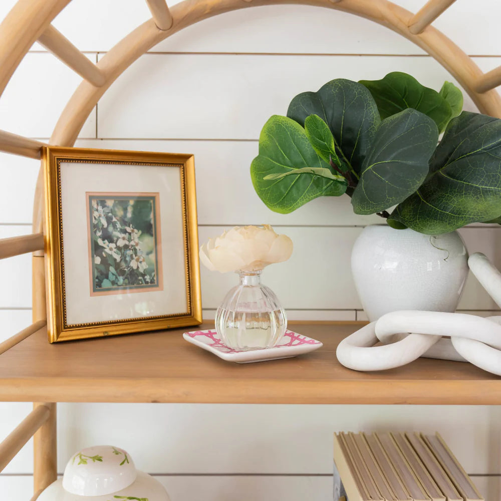 Silver Spruce Flower Diffuser Greenleaf