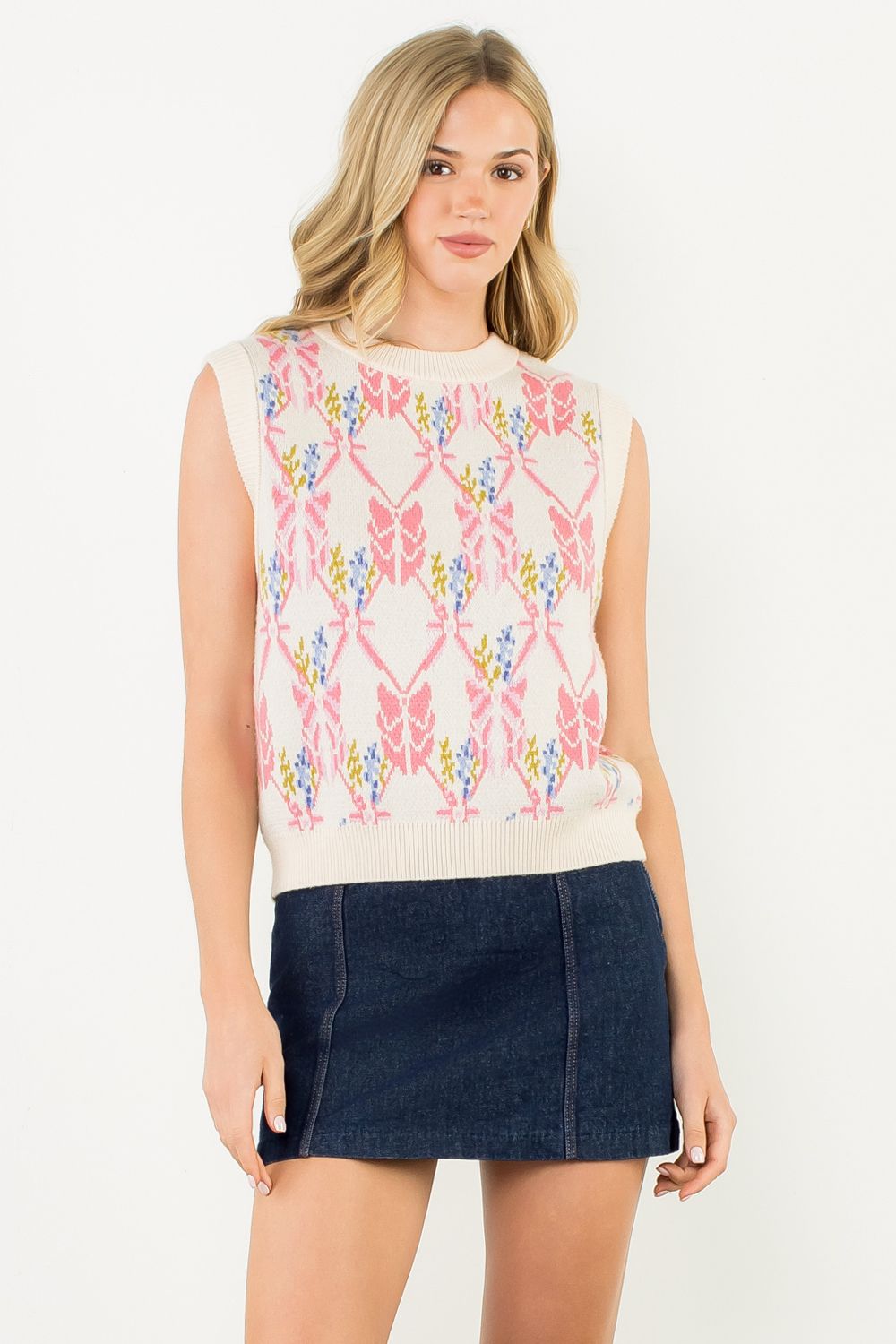 Sleeveless bright bow knit vest top