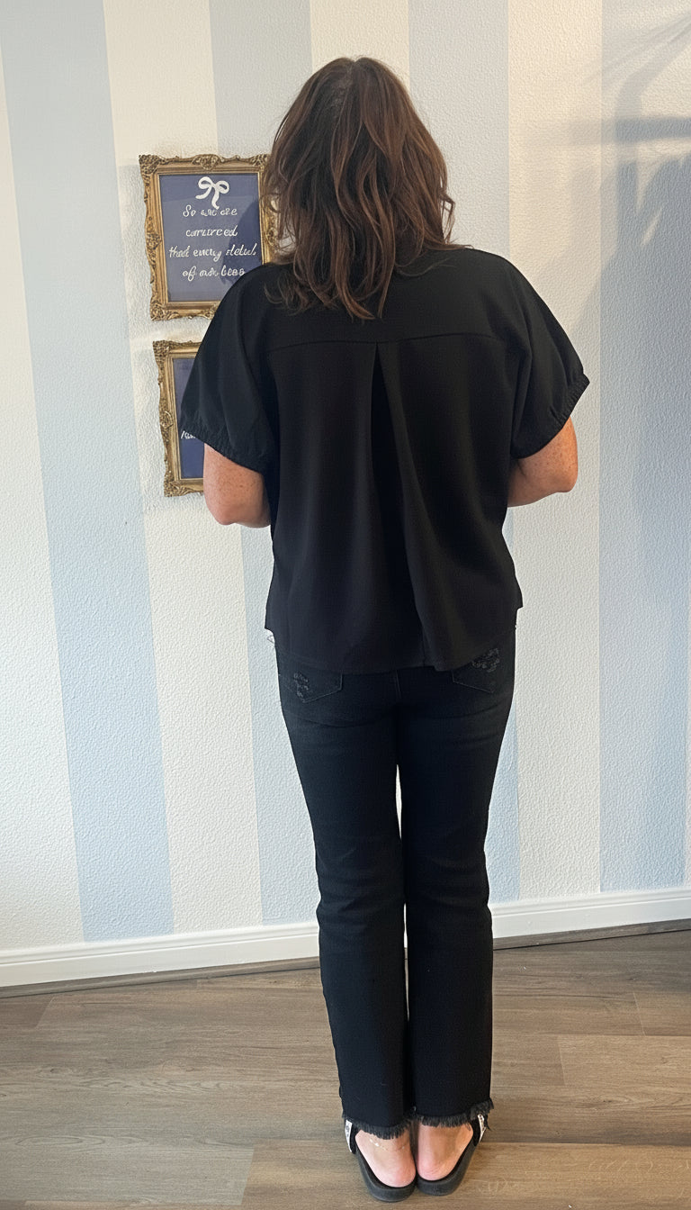 Black Haven Top Entro