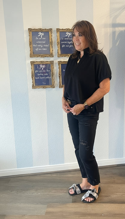 Black Haven Top Entro