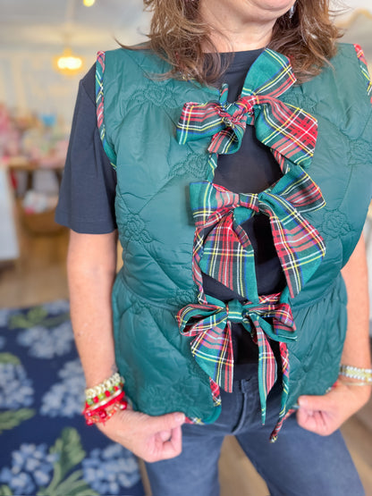 Tartan Tidings Bow Vest Entro