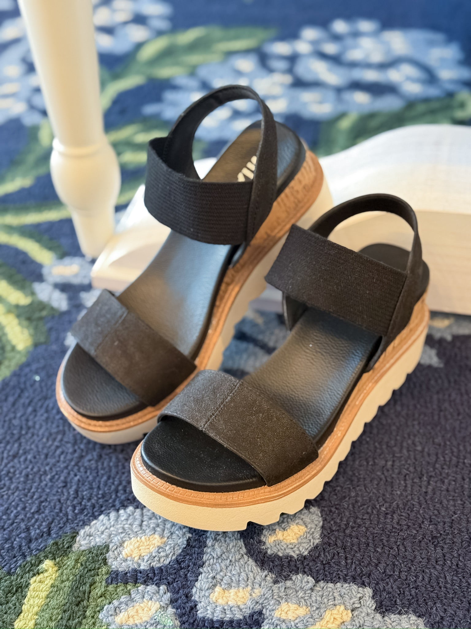 Strive Sneaker Sandals Mia