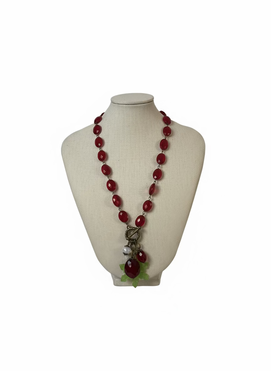 Holly Jolly Necklace Threads of Grace