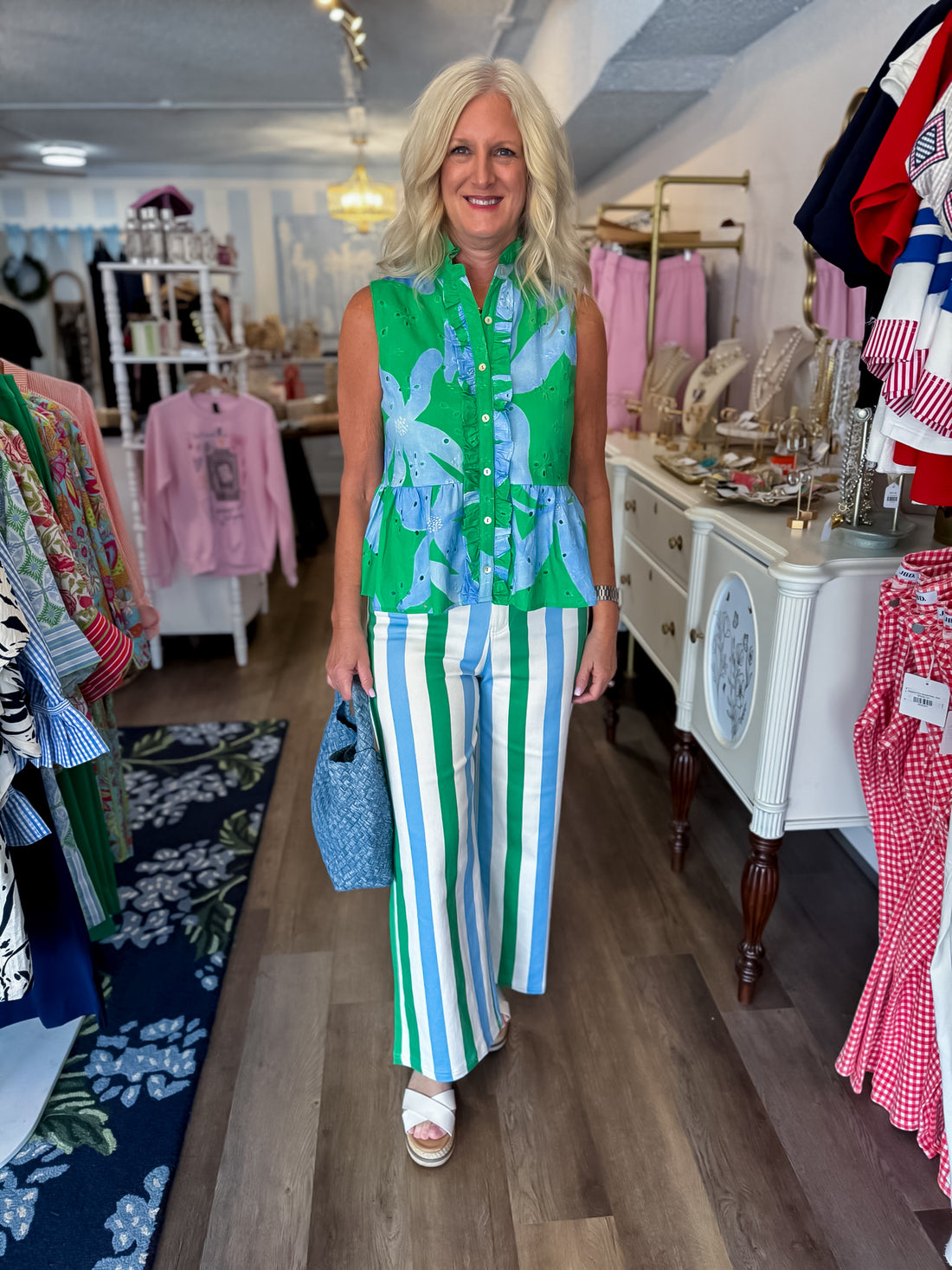 Greenhaven Ruffle Top Entro