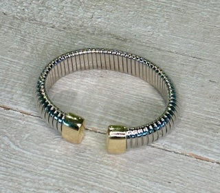 Omega Cuff