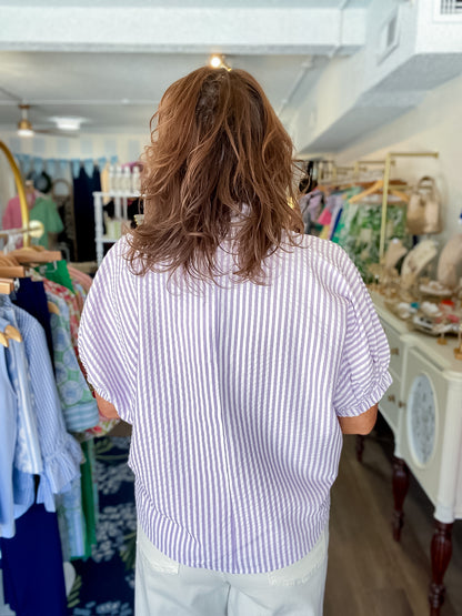 Off the Coast Striped Top Entro