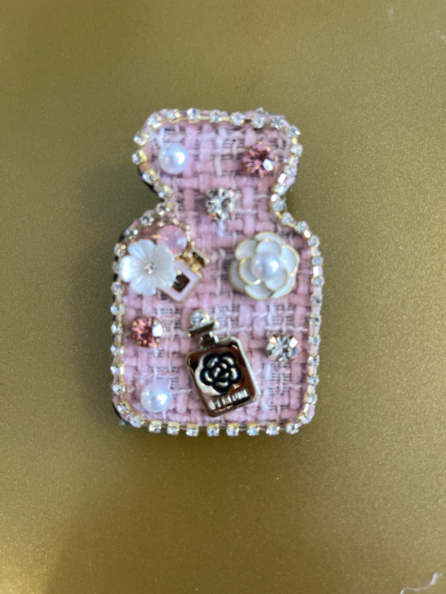 Pearl and Bow Pin SW Trading